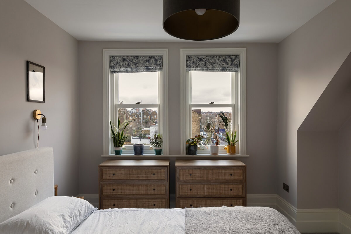 A Victorian House in London with Three Outdoor Spaces 22 bedroom light gray walls nordroom