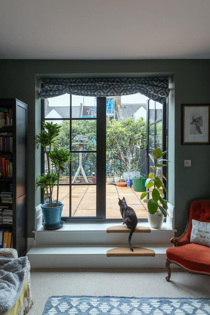 A Victorian House in London with Three Outdoor Spaces 24 bedroom with roof terrace access nordroom