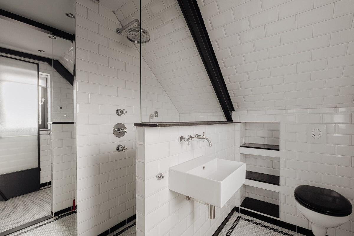 An Industrial Loft Apartment in Amsterdam 18 black-white-bathroom