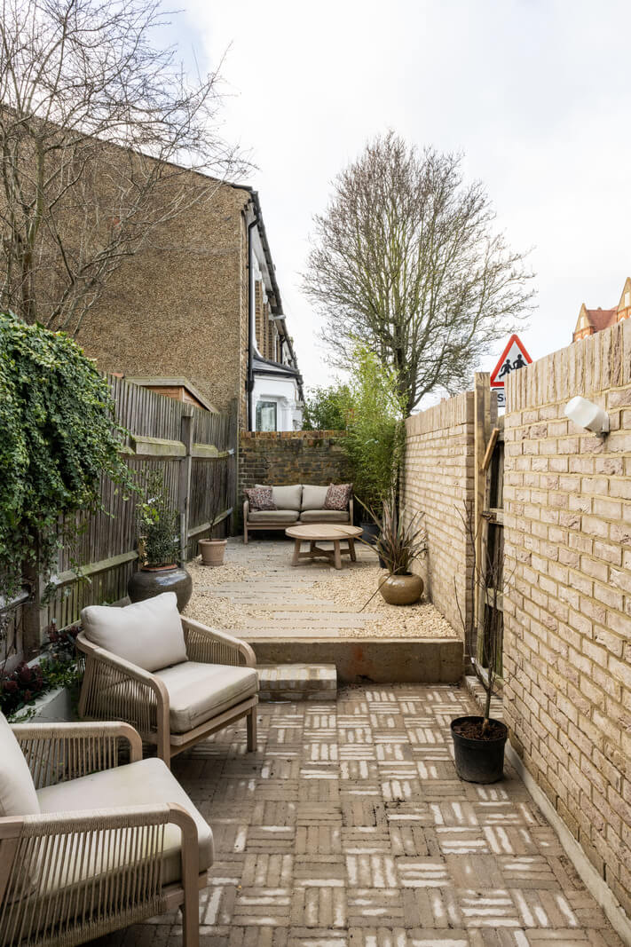 A Renovated Victorian House with Oak Features 24 garden london townhouse