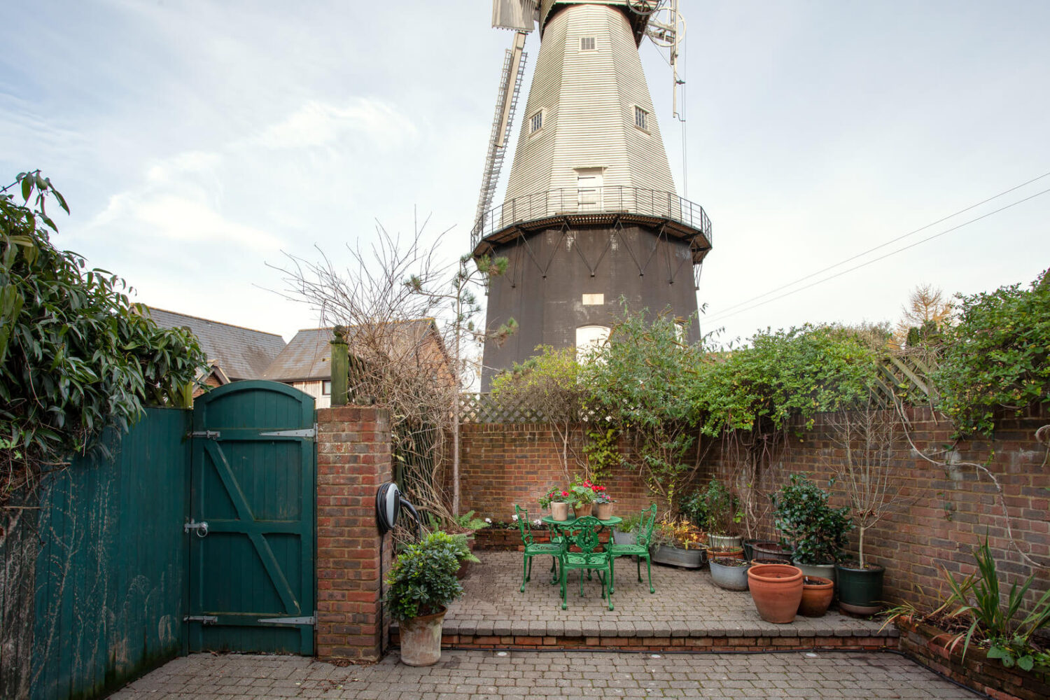 Bold Colors in a Charming Historic House in England 29 garden-mill-view-nordroom