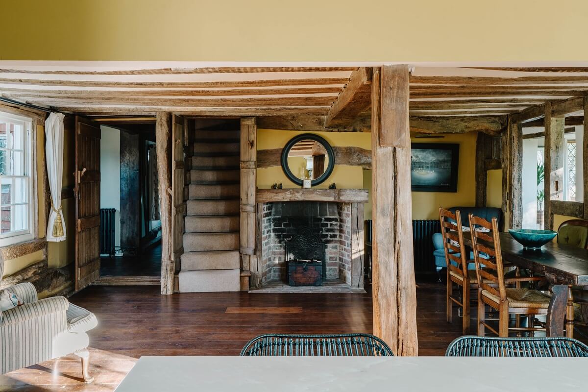 A Cozy Historic English Country House with Exposed Beams 6 historic kitchen dining room exposed wooden beams nordroom