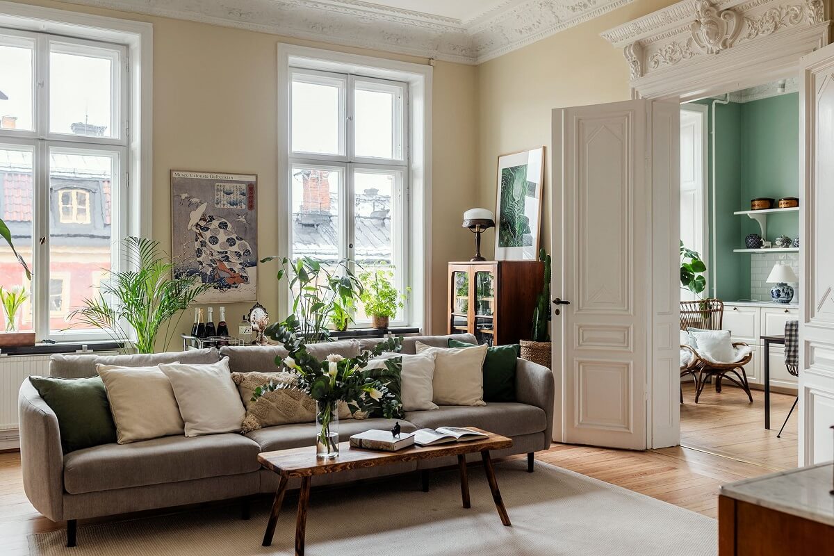 Stunning Fireplaces in a Historic Stockholm Apartment 1 living-room-green-color-accents-nordroom