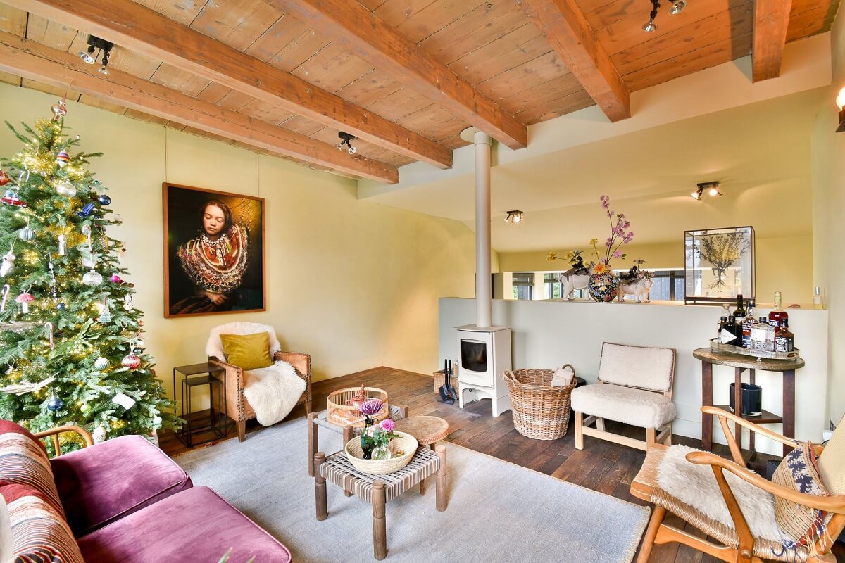 Wooden Interiors in a Historic Dutch Family Home 12 living-room-wooden-ceiling-christmas-tree-nordroom