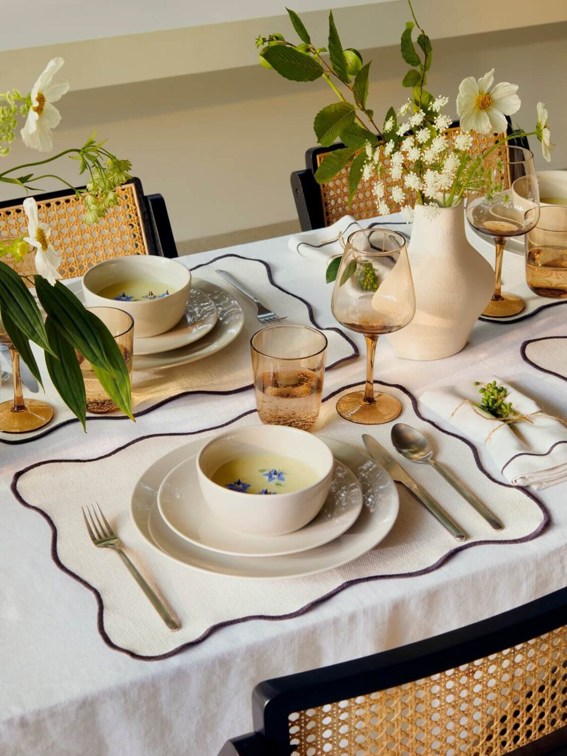 H&M HOME Spring Collection 2024: Fresh & Clean 7 table-setting-hm-home-spring-collection-2024-nordroom