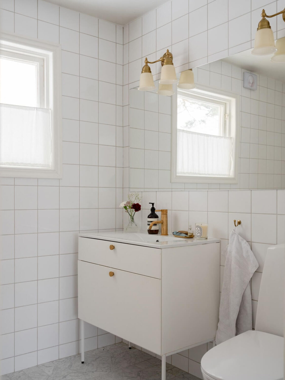 A Light Family Home in a Historic Yellow Villa 30 white bathroom family home sweden nordroom