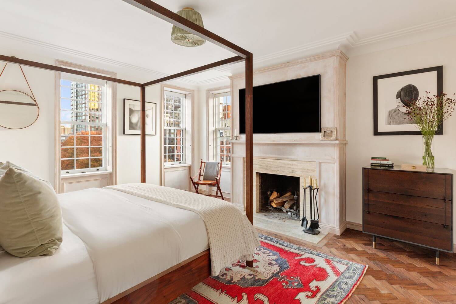 A New York Penthouse with a Rooftop Cottage 10 bedroom with canopy bed and fireplace nordroom