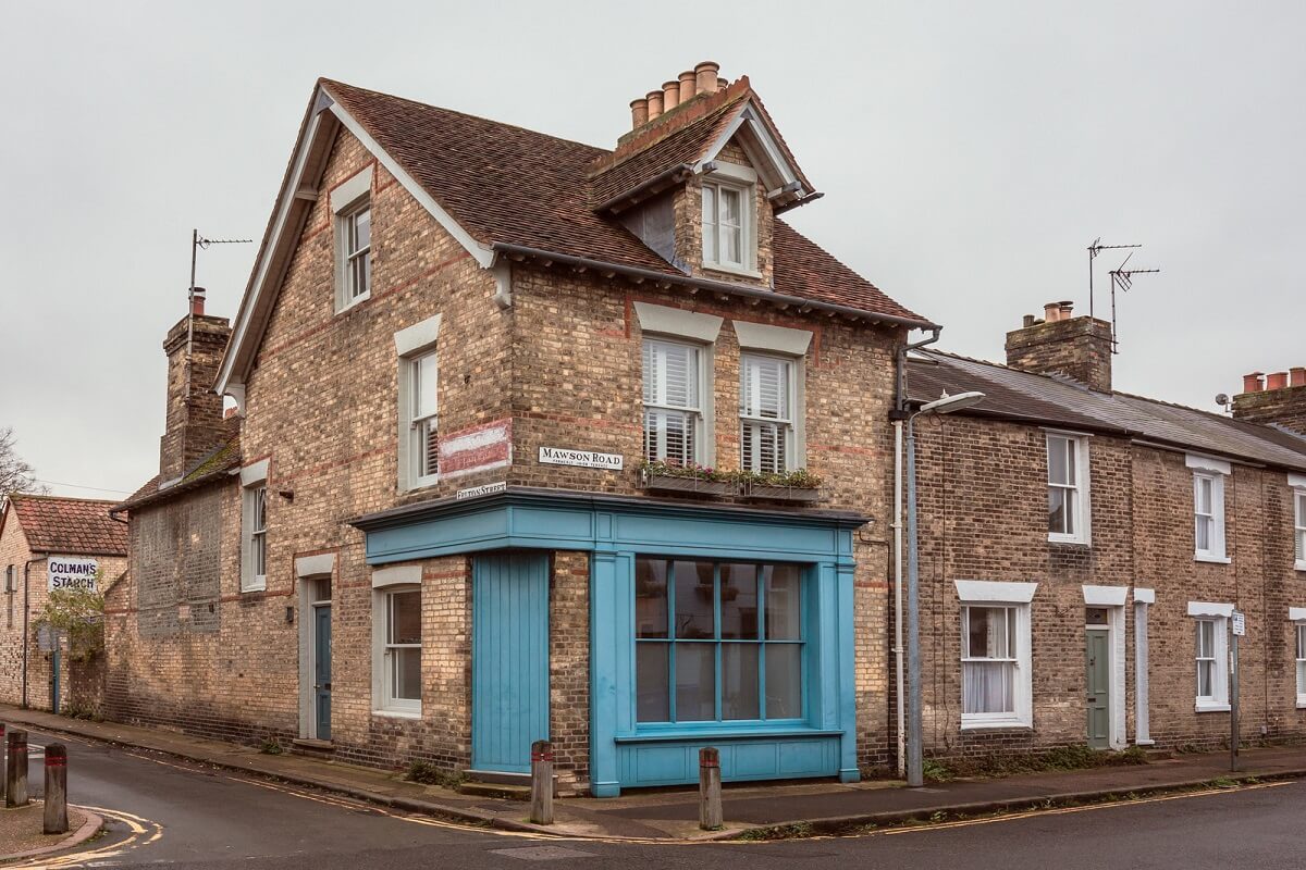A Home with Cottage Interiors in a Former Cambridge Shop 29 blue accents facade shop cambridge