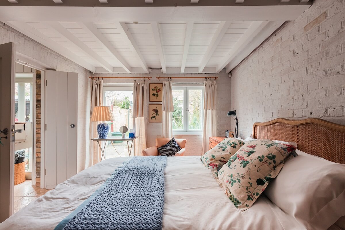 A Home with Cottage Interiors in a Former Cambridge Shop 20 cottage style bedroom