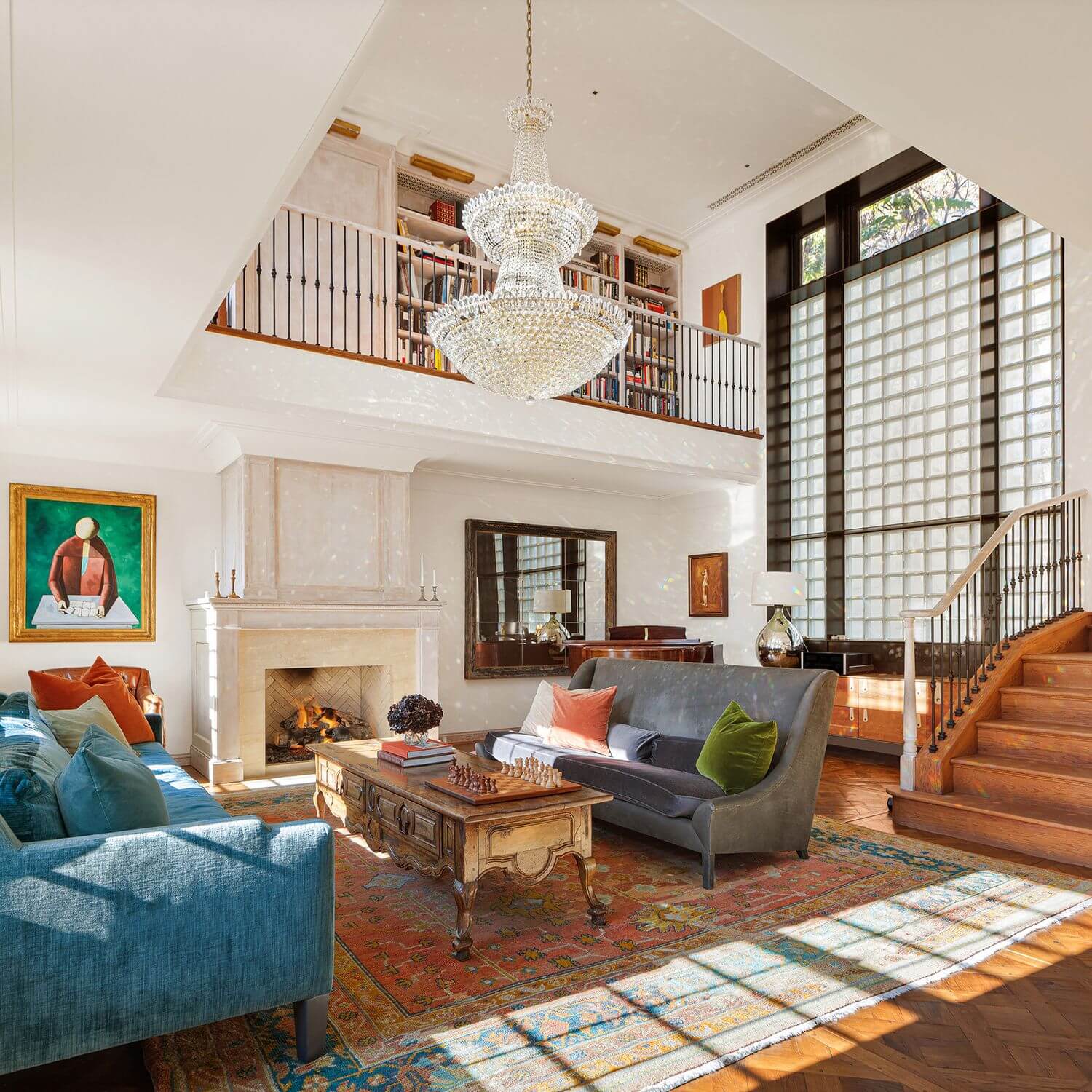 A New York Penthouse with a Rooftop Cottage 1 double height ceiling penthouse living space nordroom
