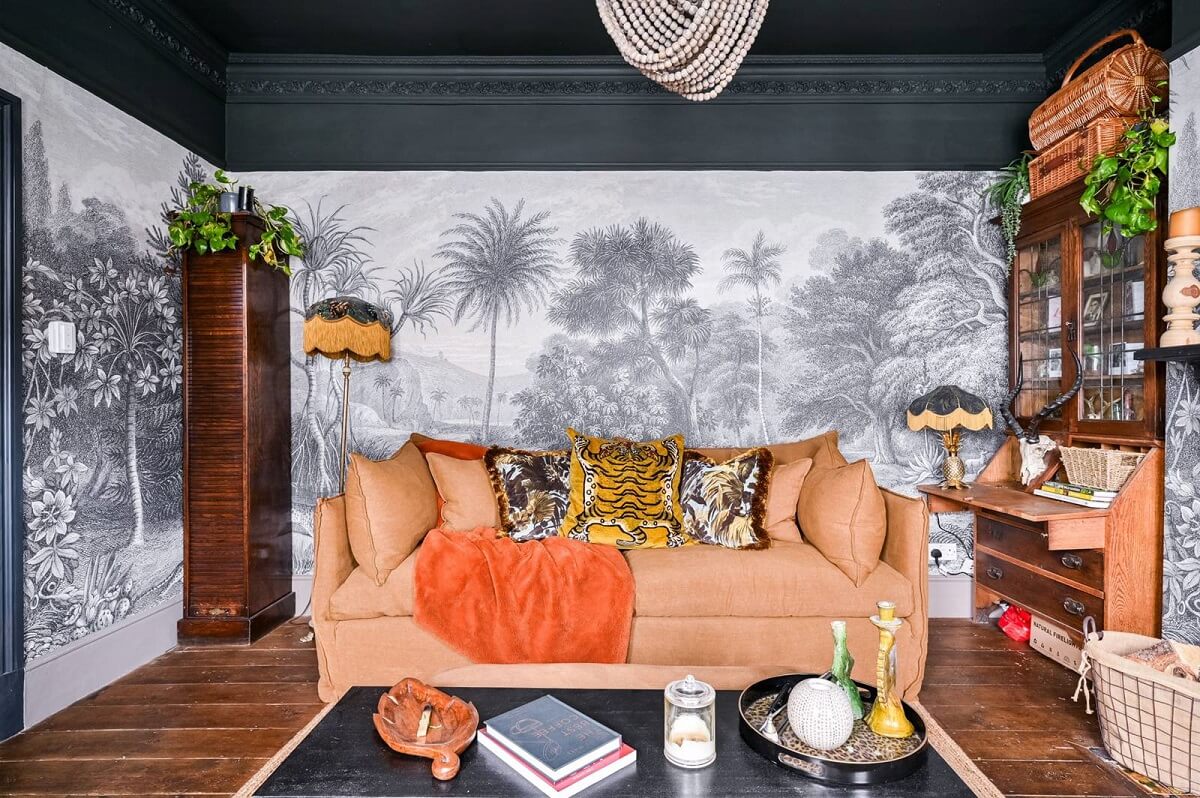 An Eclectic Victorian Townhouse in London 3 gray-wall-murals-painted-ceiling-living-nordroom