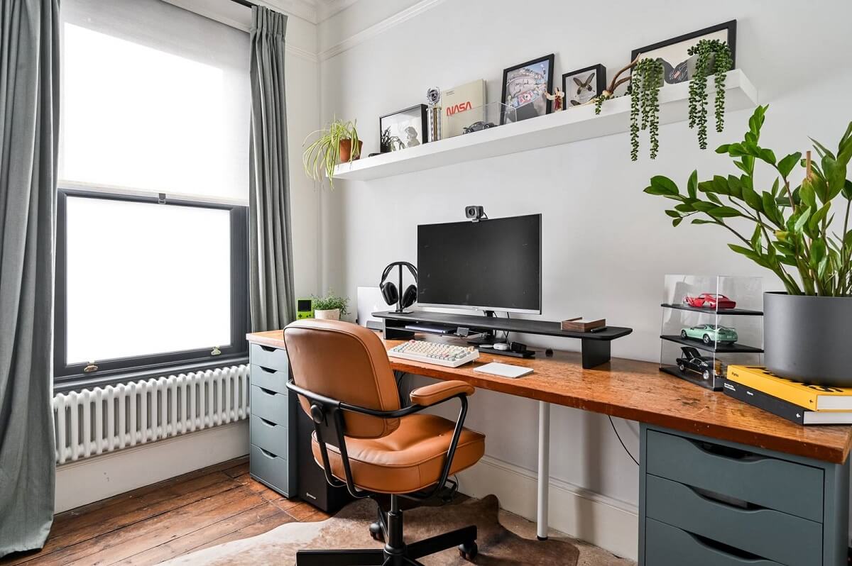 An Eclectic Victorian Townhouse in London 16 home-office