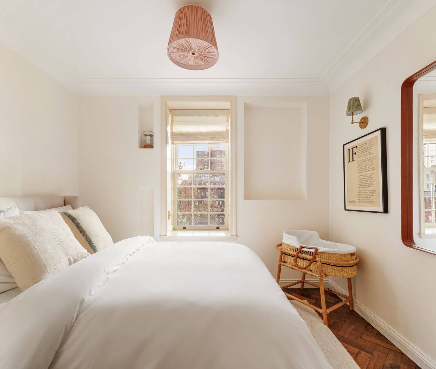 A New York Penthouse with a Rooftop Cottage 17 light bedroom