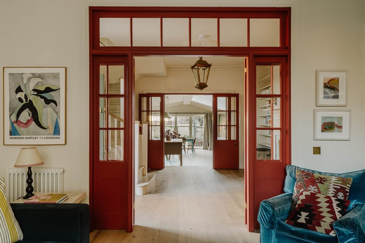 A Restored and Extended London Townhouse 5 red doorframes english townhouse