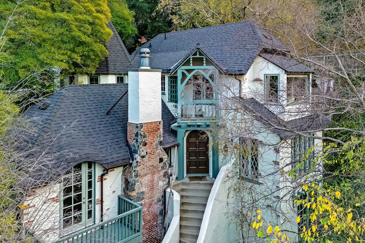 Rufus Wainwright's Colorful Laurel Canyon Home 16 rufus wainwright house los angeles nordroom Rufus Wainwright's Colorful Laurel Canyon Home