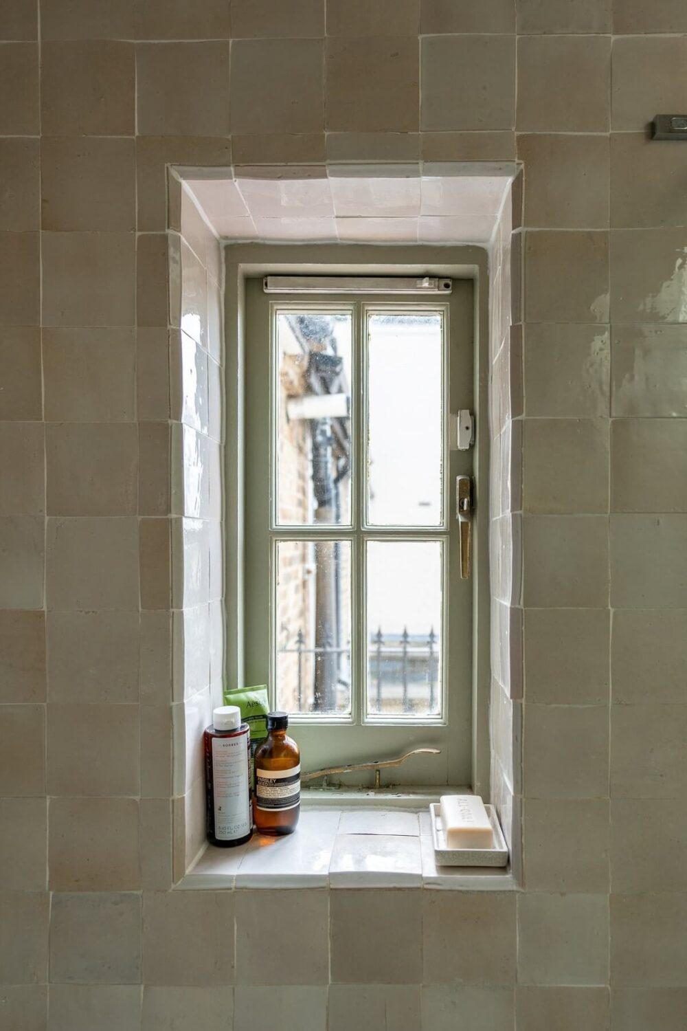 A Colorful Historic Family Home in London 24 shower tiles detail