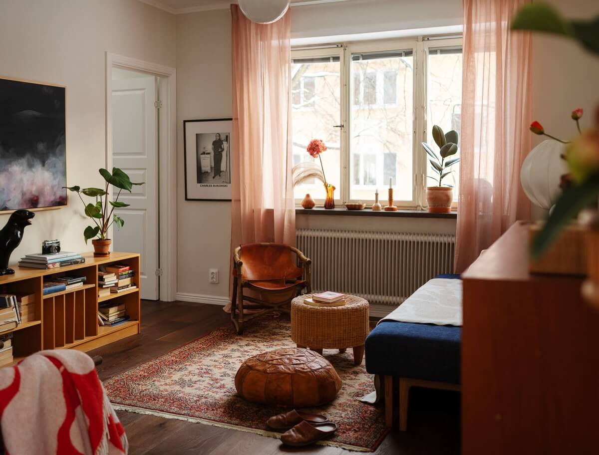 A Small Swedish Apartment with Warm Color Accents 1 small apartment with warm color accents