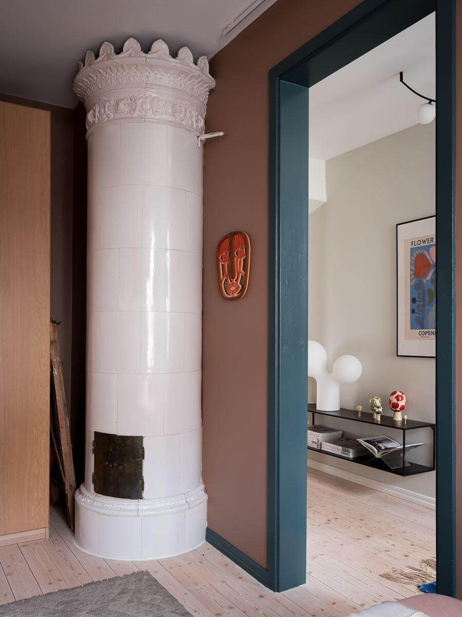 A Beautiful Color Palette in a Scandinavian Family Apartment 30 bedroom fireplace