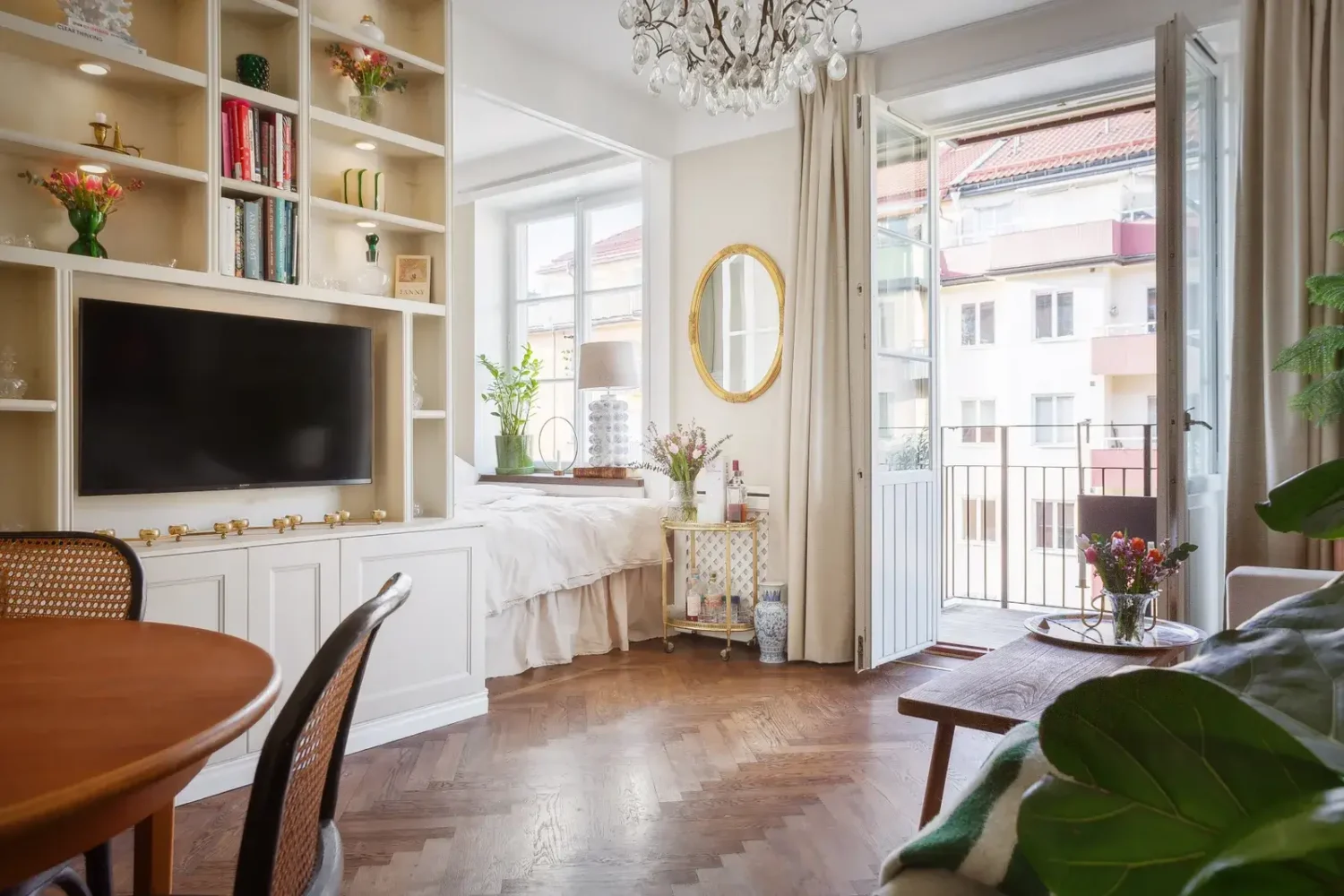 Best of 2024: Loft & Studio Apartments 12 classic studio apartment with built in cabinets