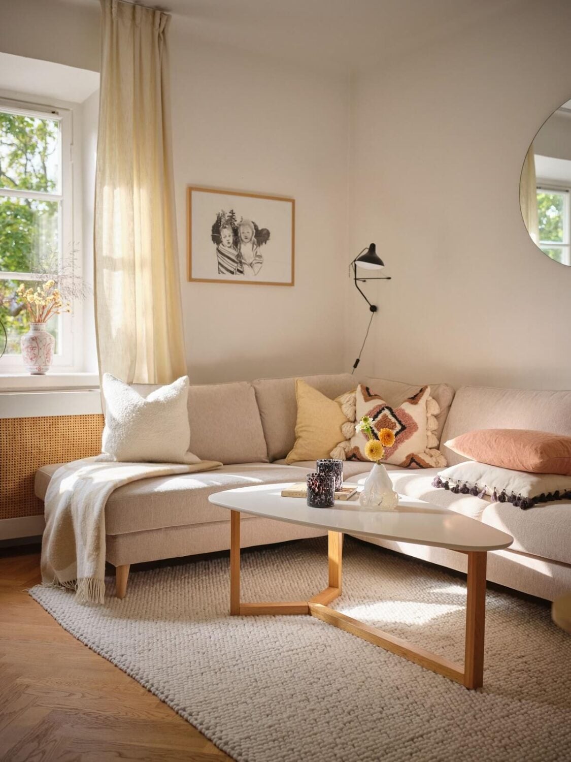A Light Corner Apartment with a Pink Bedroom 2 corner sofa in light living room