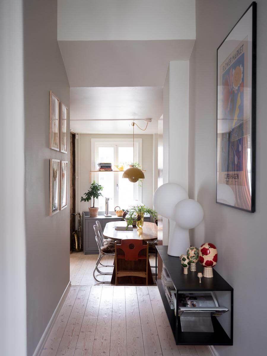 A Beautiful Color Palette in a Scandinavian Family Apartment 23 light gray hallway