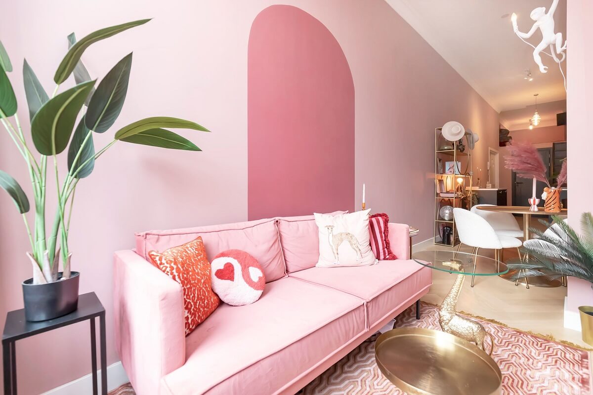 A Renovated Canal House with a Separate Pink Studio Apartment 20 pink studio apartment with dark pink accent