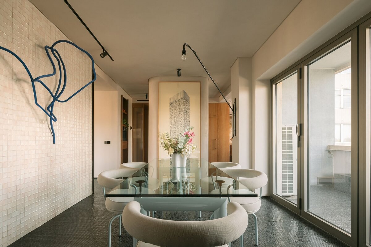 The Suspended Garden: An Architect-Designed Mid-Century Lisbon Apartment 8 suspended garden dining room The Suspended Garden: An Architect-Designed Mid-Century Lisbon Apartment
