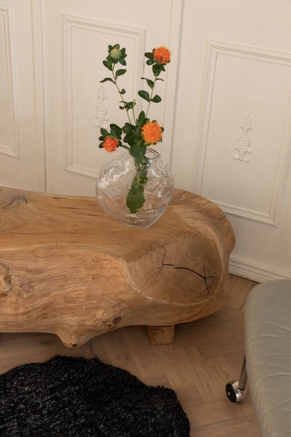 A Renovated Swedish Apartment with a Pink Bathroom 16 wood block accent table