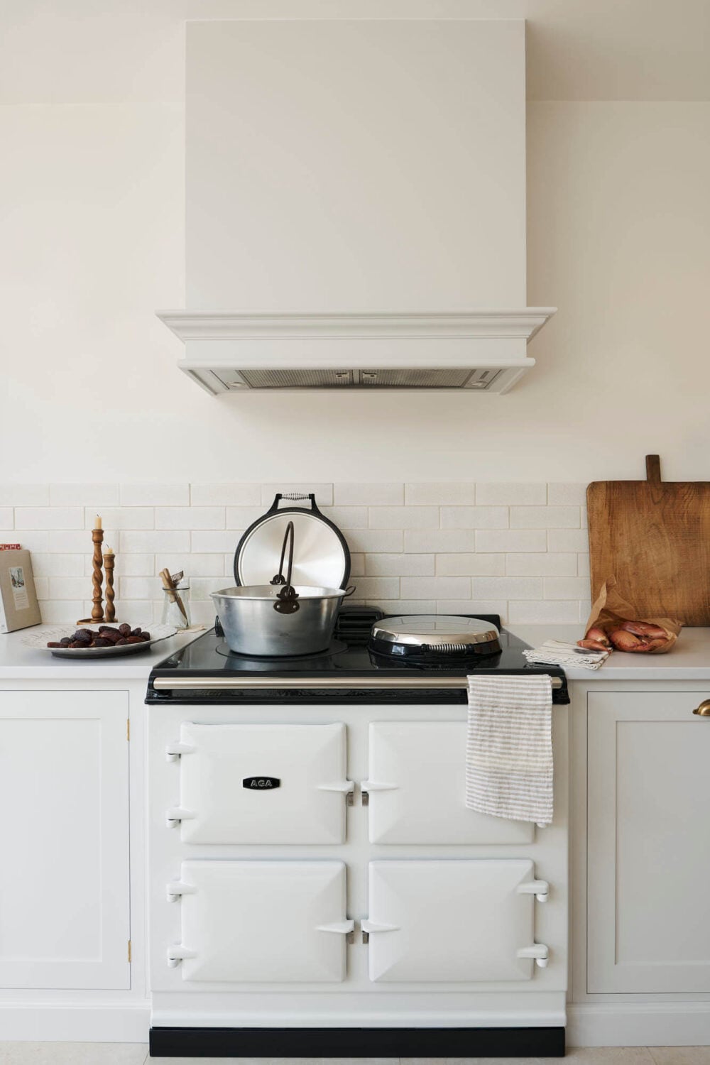A Stylish White deVOL Kitchen in an Edwardian House 9 8.TheRealShakerKitchen deVOL A Stylish White deVOL Kitchen in an Edwardian House