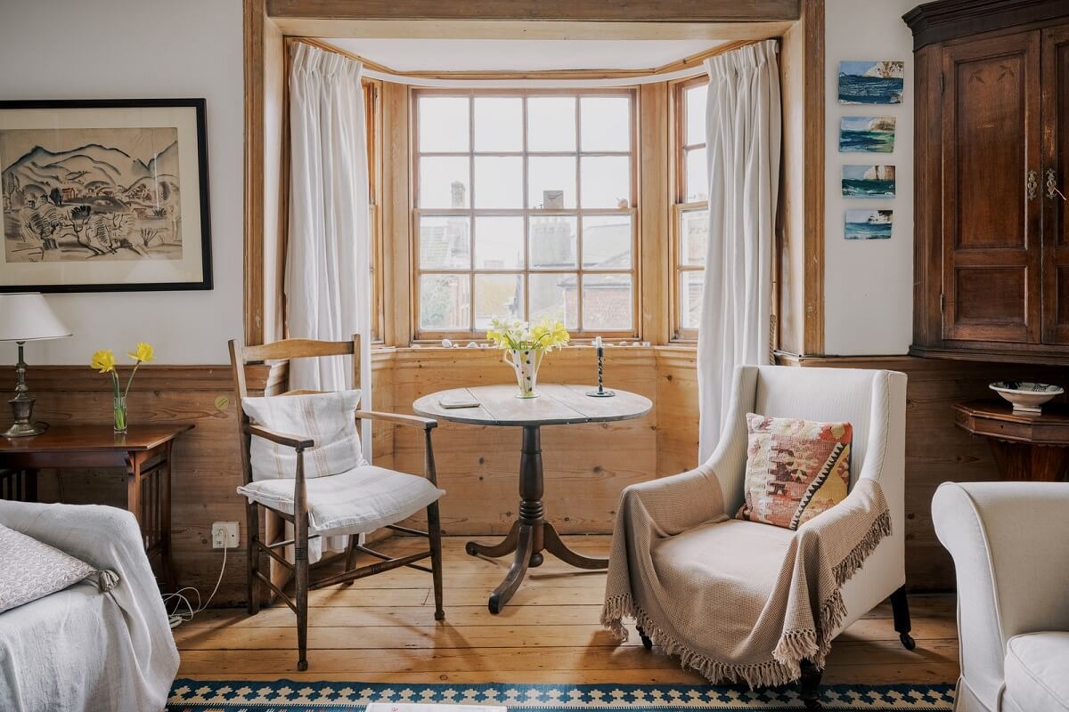 A Cozy Historic English House with Exposed Beams 3 Hill Street Hastings 14 A Cozy Historic English House with Exposed Beams