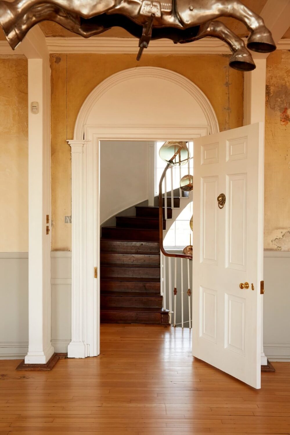 A Georgian House in England with a Ballroom 15 arched doorway