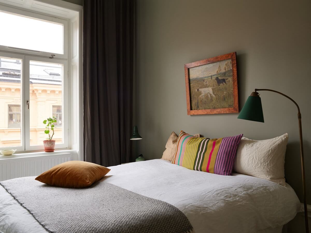 A Green Kitchen in a Gray Family Apartment 29 bedroom gray walls
