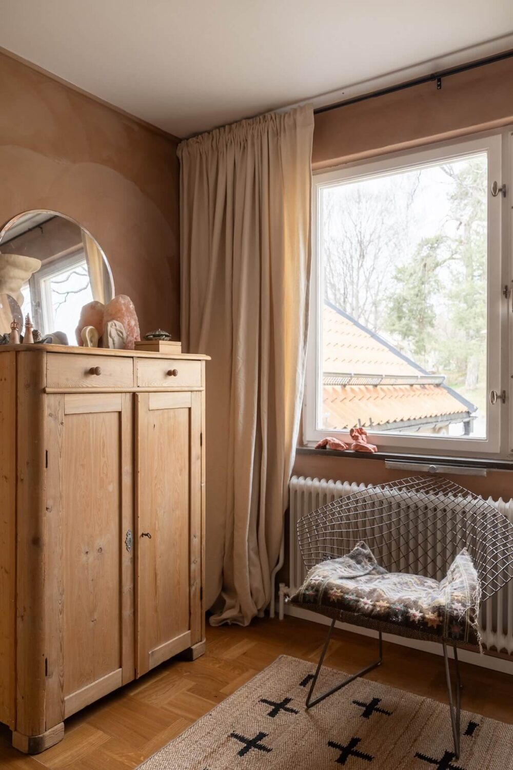 A Swedish Family House with Wall Murals and Art 15 bedroom with plaster walls