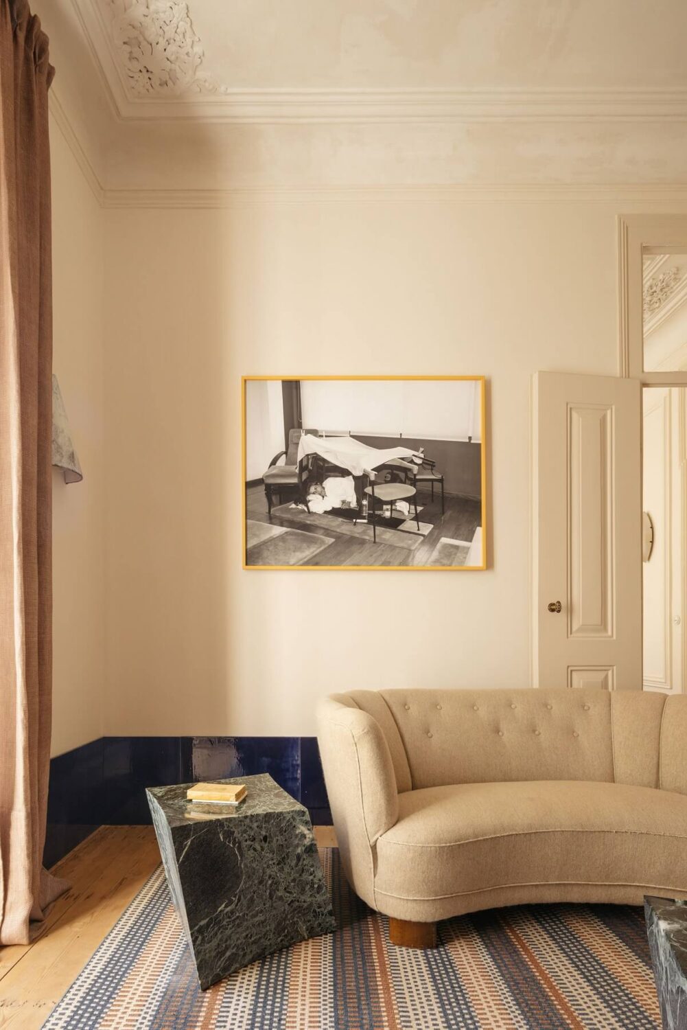 The Gallery Home: A Custom-Built Design Apartment in Portugal 7 curved sofa