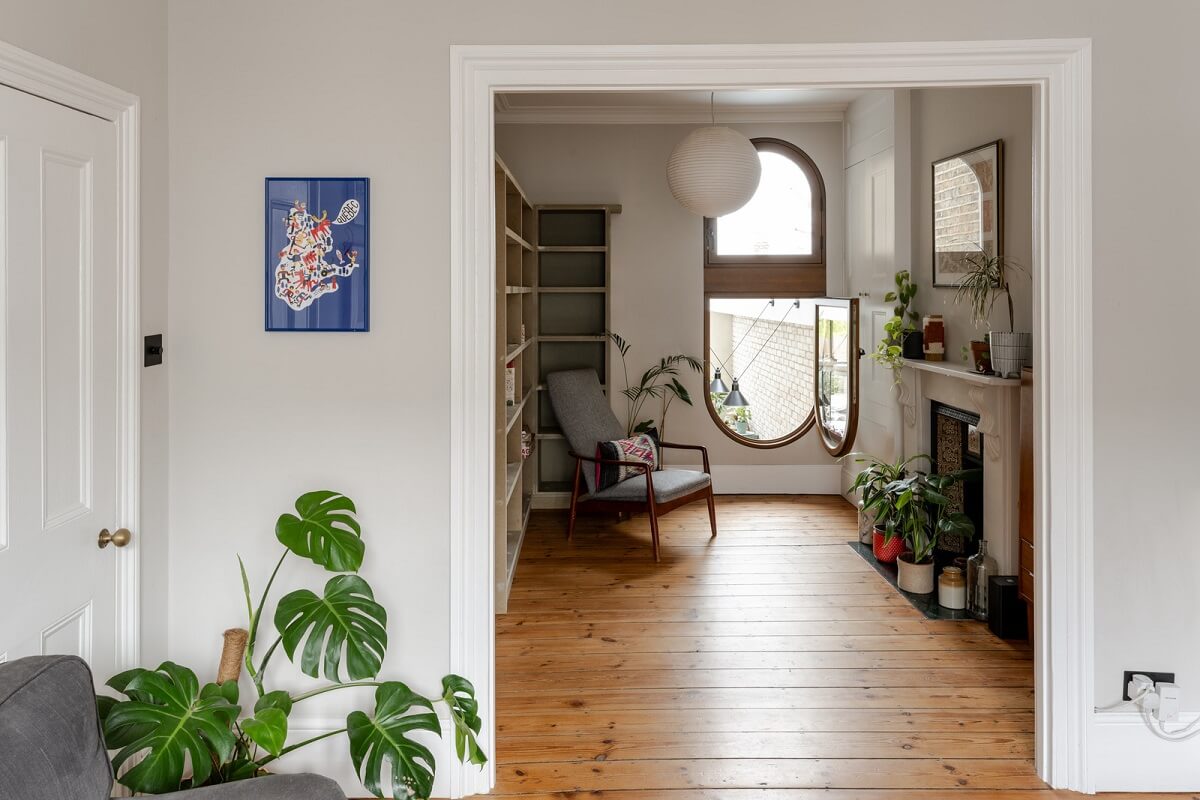 A Light London Family House with a Modern Extension 2 double living room with pine floor