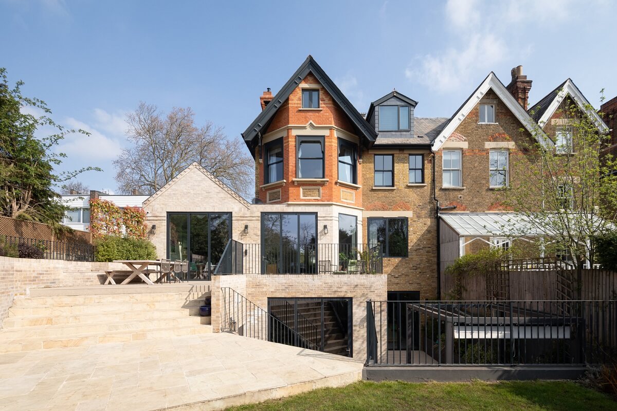 A Colorful London Family Home Renovated by Fraher & Finlay 33 exterior historic house with modern extension