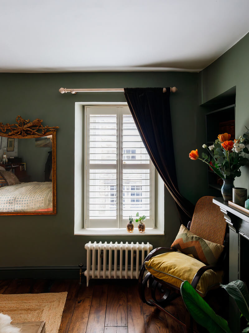 A Charming English Cottage Filled with Historic Character 13 green bedroom antique chair