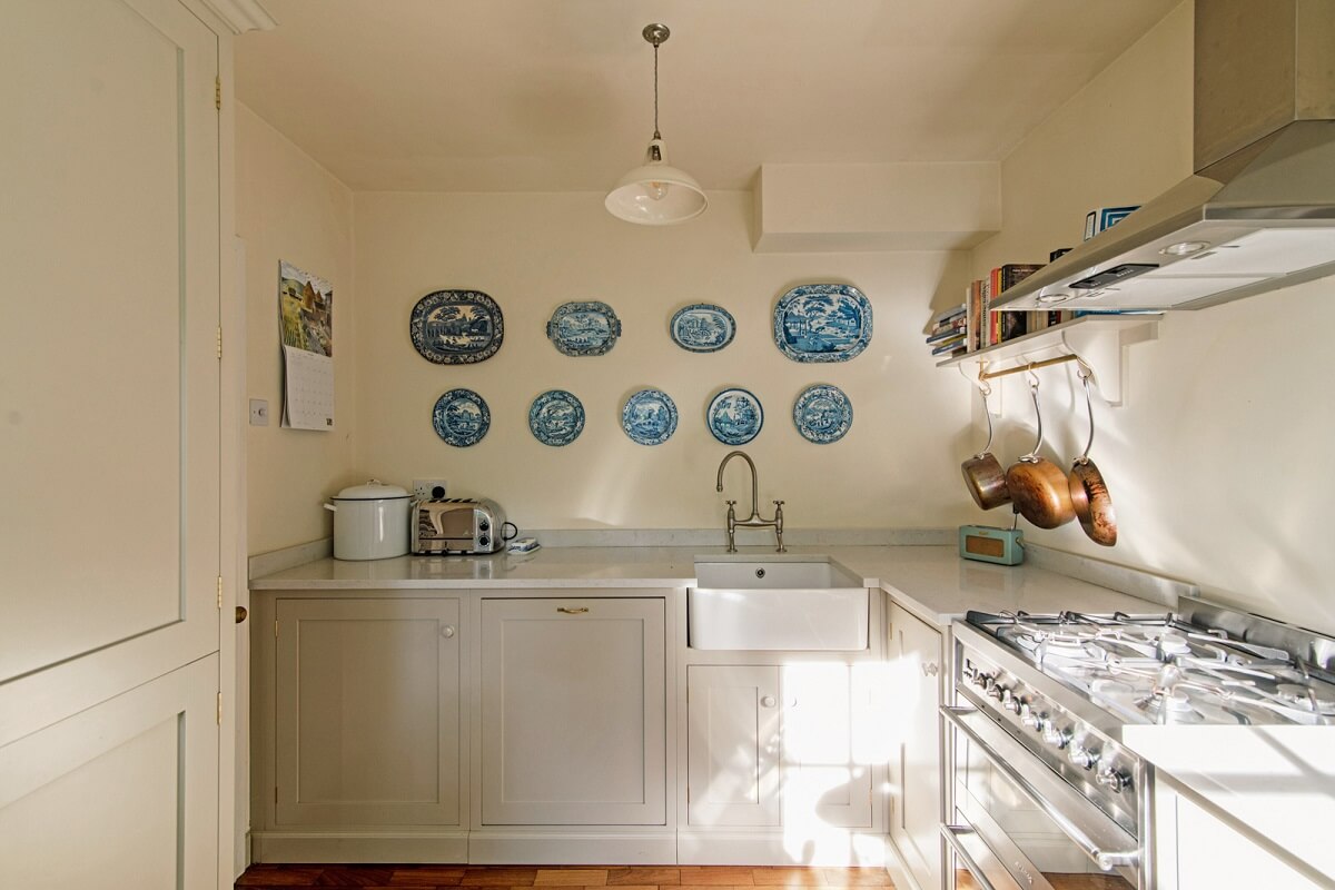 A Colorful Neo-Georgian House in London 11 light gray kitchen