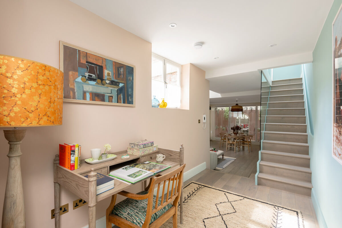 A Light London Maisonette in a Former Artist's Studio 16 pink walls home office