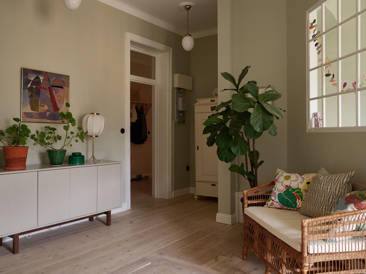 A Green Kitchen in a Gray Family Apartment 19 scandi living room with indoor window