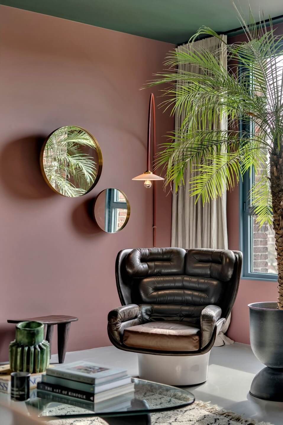 Color and Graphic Design in the Home of a Dutch Interior Stylist 6 swivel chair pink living room