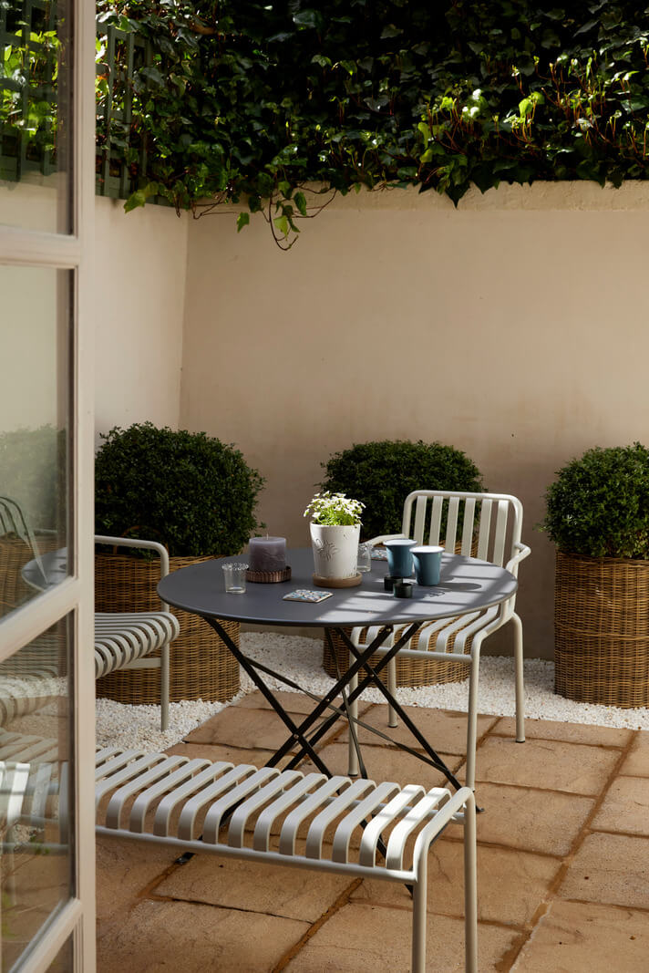 Modern Interiors in an Architectural 19th Century Building 19 terrace