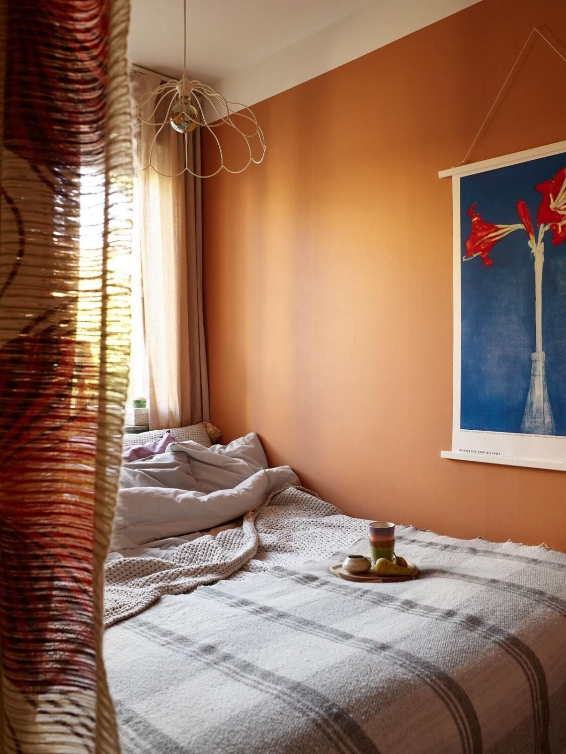 A Swedish Apartment with a Tiny Terracotta Brown Bedroom 14 tiny bedroom with terracotta brown walls nordroom