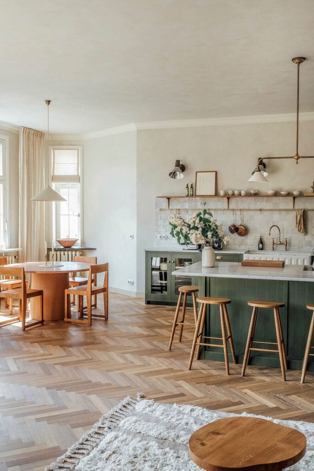 Best of 2024: Kitchens 28 1.TheRealShakerKitchen PhotographyCreditStOakApartments deVOL LOW RES Best of 2024: Kitchens