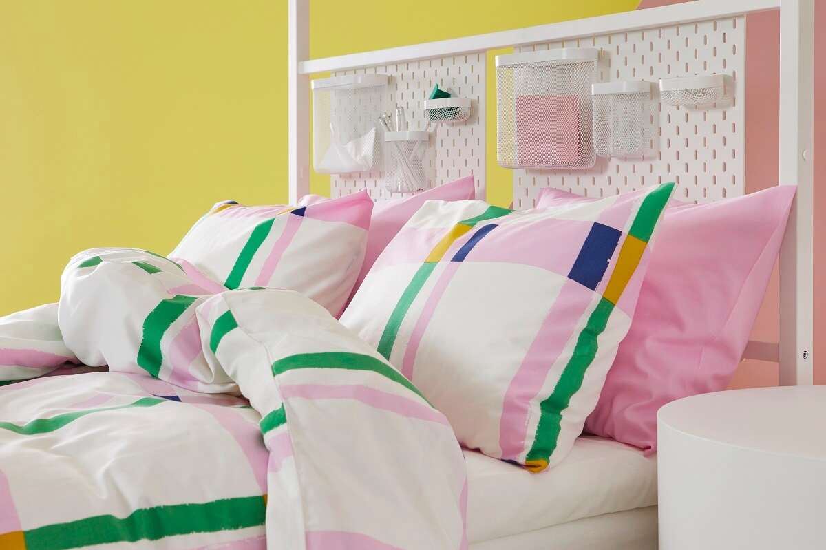 New IKEA Collection July 2024: Colorful and Bold 10 IKEA_SYRABLADMAL duvet cover