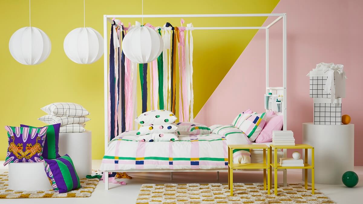 New IKEA Collection July 2024: Colorful and Bold 13 IKEA_VITARNA canopy bed