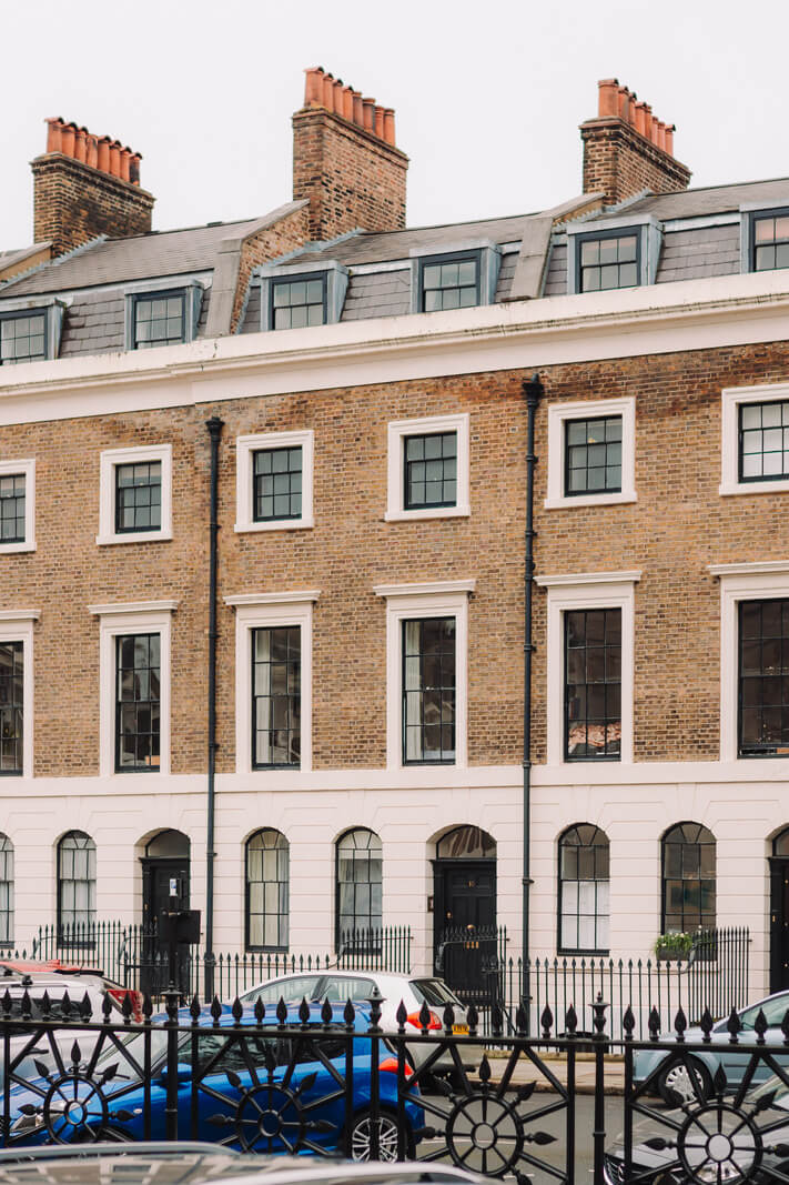 Light Filled Rooms in a London Apartment 18 Trinity Church Square 17 Light Filled Rooms in a London Apartment