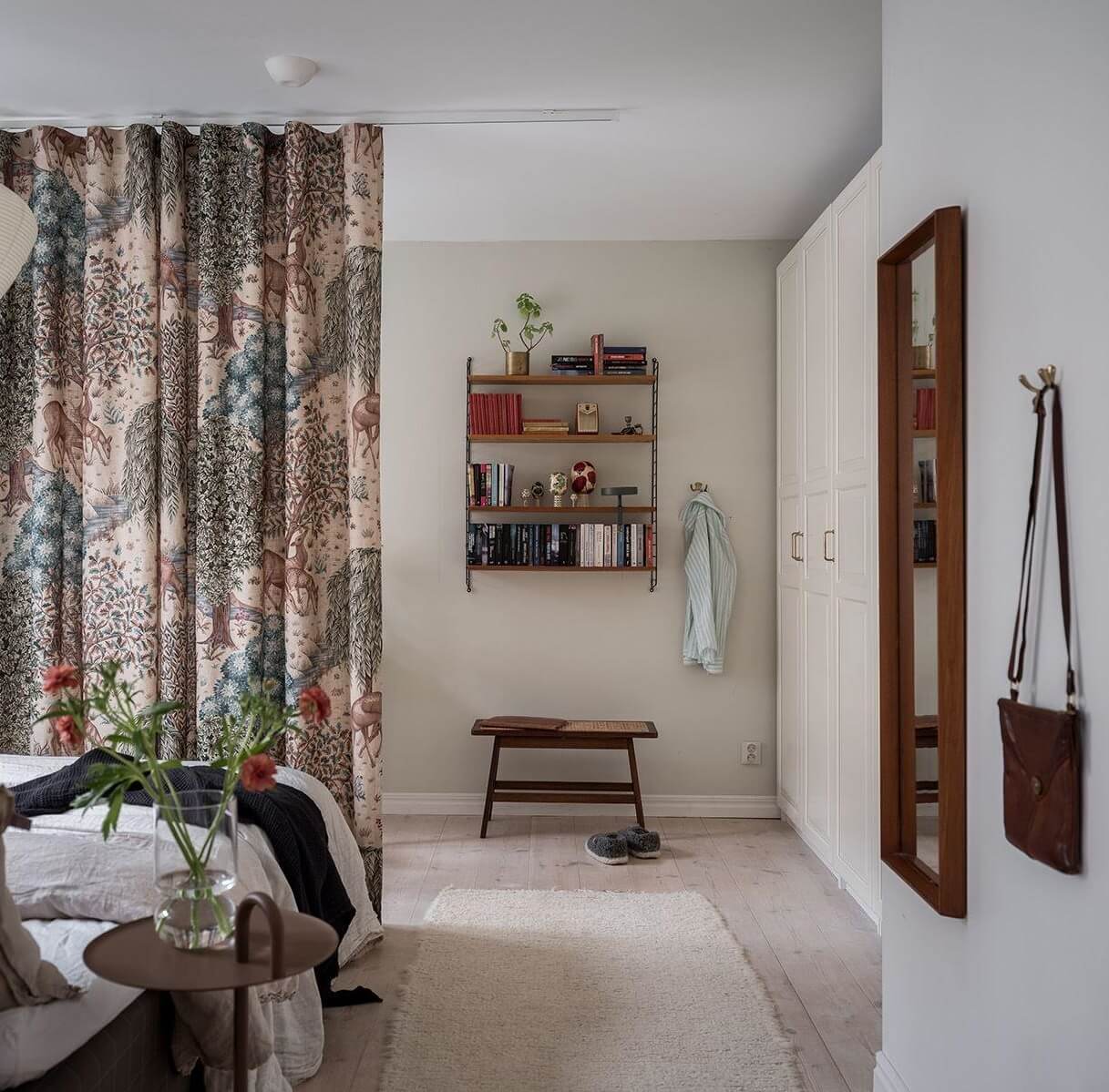 A Light Two Bedroom Apartment in Gothenburg 10 bedroom with curtain room divider