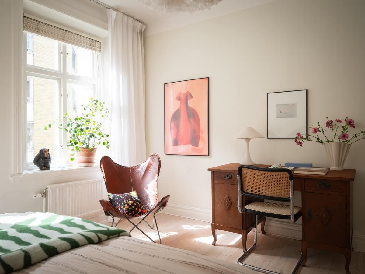 Original Details in a Light-Filled Swedish Apartment 12 bedroom with vintage desk
