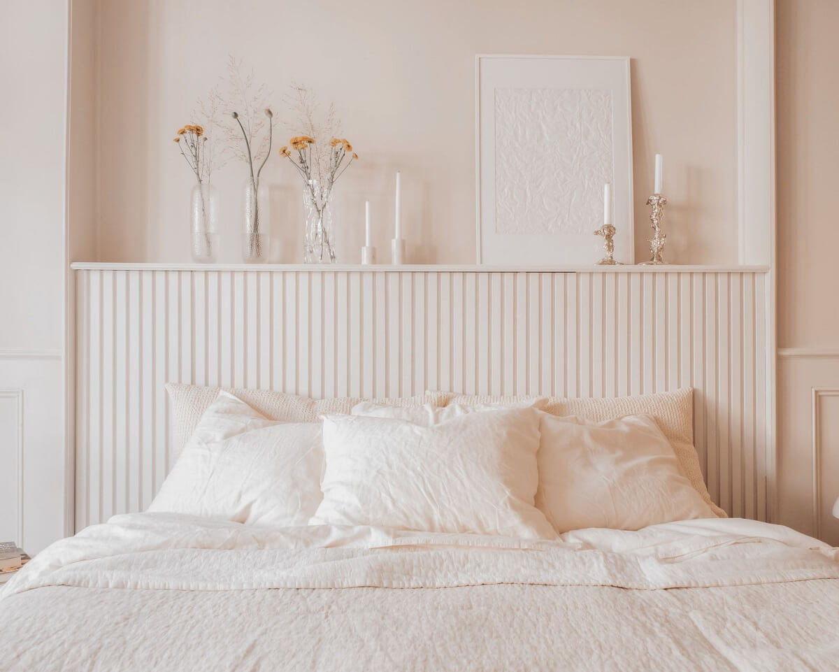 A Serene and Luxurious Apartment in Stockholm 13 custom ribbed headboard with ledge
